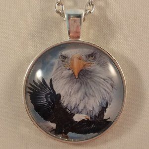Mens Silver Bald Eagle Bird Cabochon Pendant Chain Necklace Gift